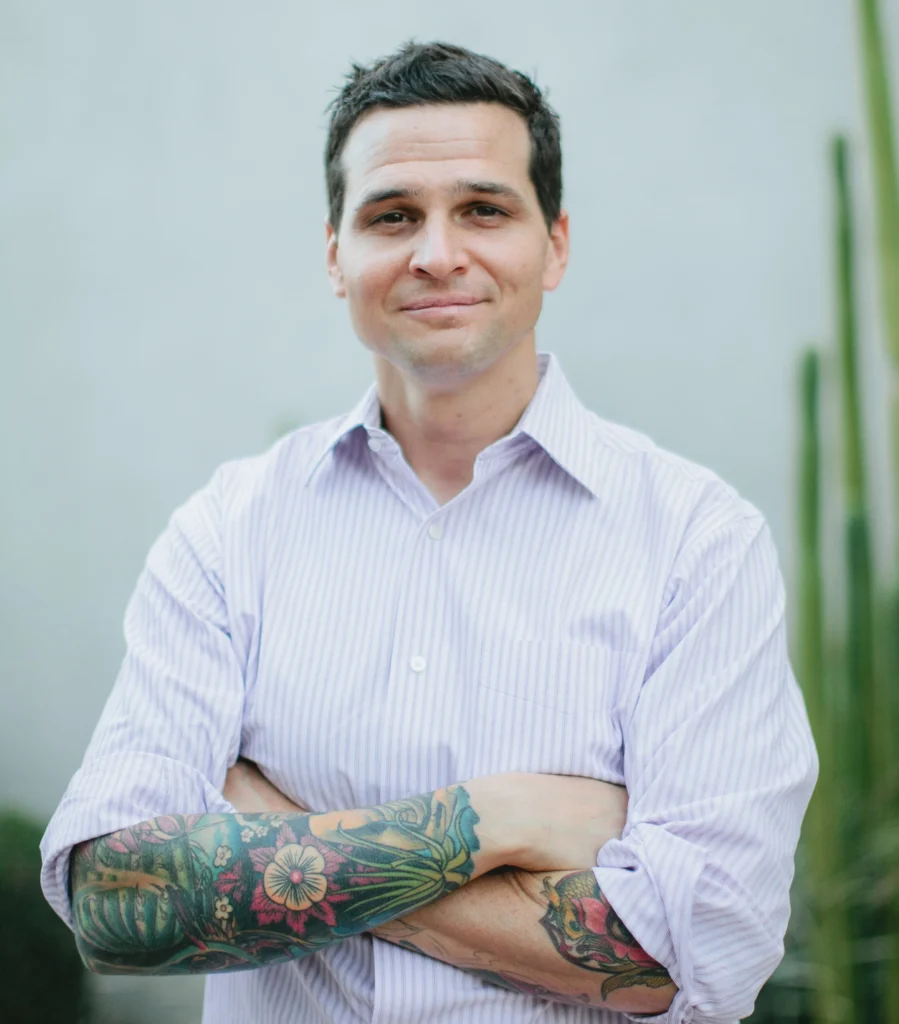 Matt, professional wedding officiant